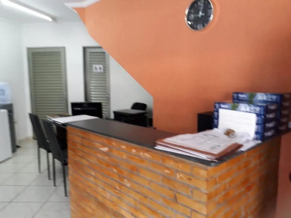 Casa, 3 quartos, 190 m² - Foto 1