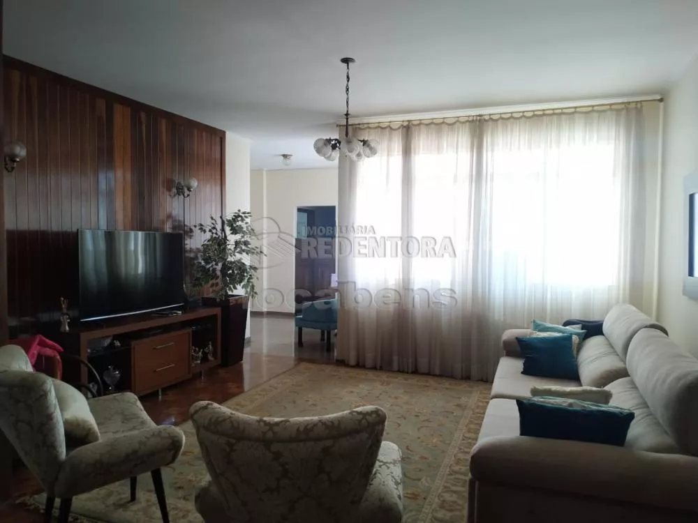 Apartamento à venda com 3 quartos, 180m² - Foto 3