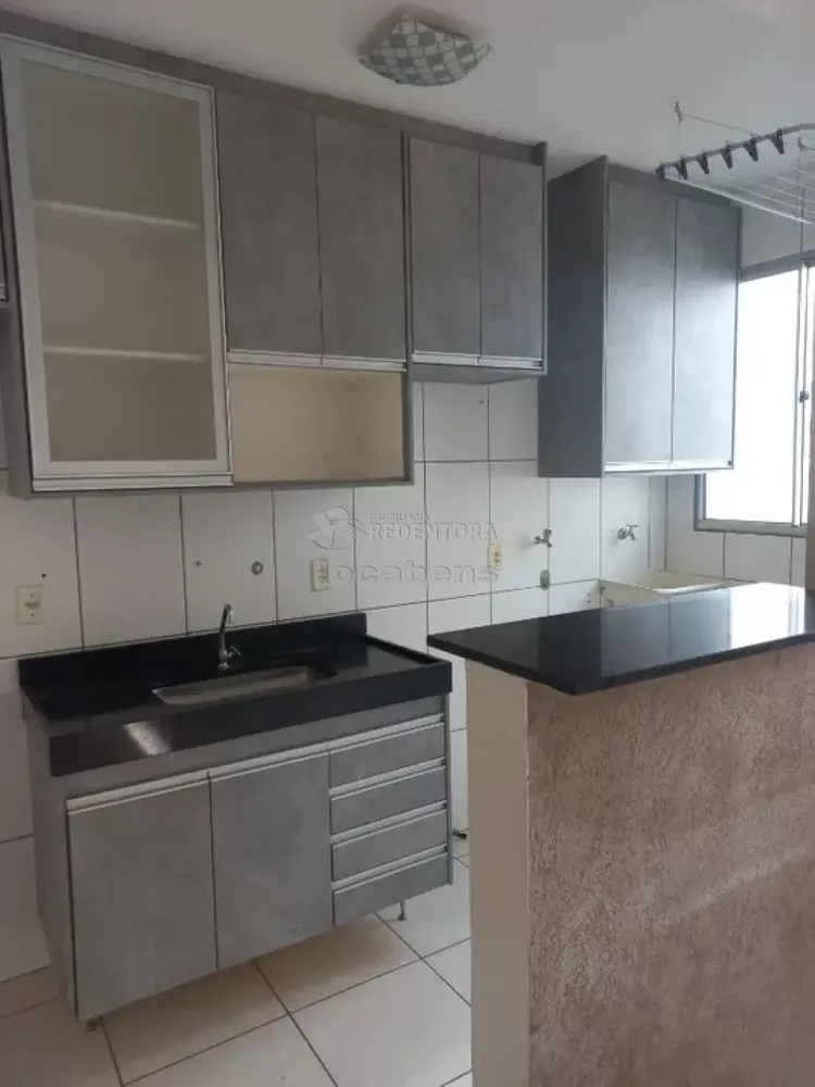 Apartamento à venda com 2 quartos, 42m² - Foto 1