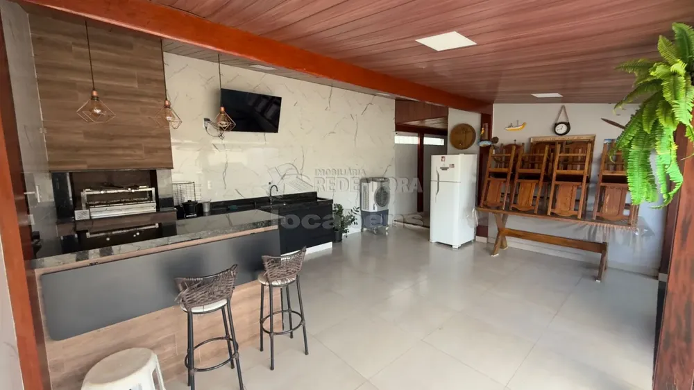 Casa, 3 quartos, 210 m² - Foto 3
