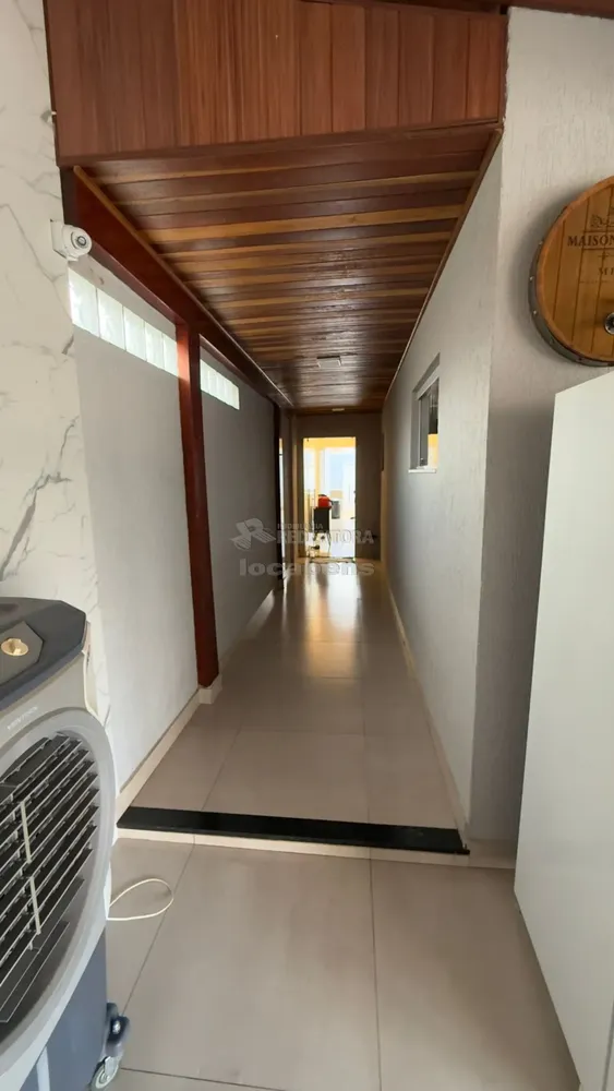 Casa, 3 quartos, 210 m² - Foto 4