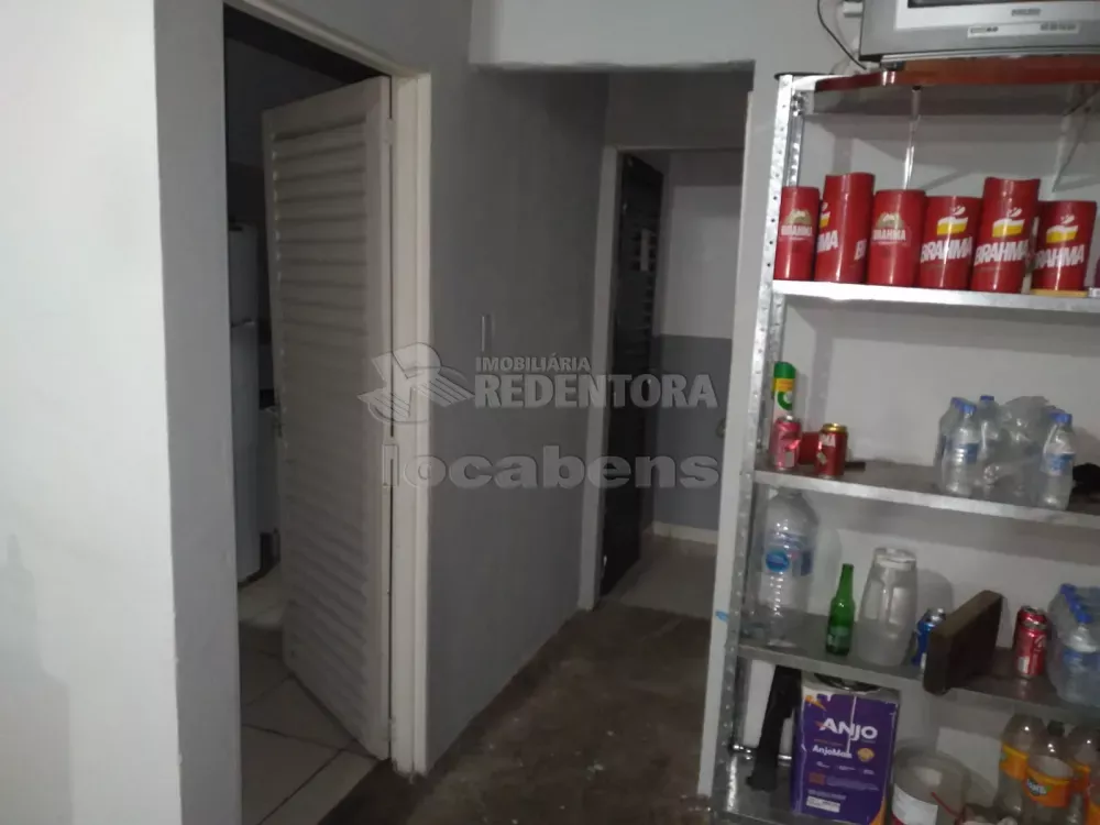 Casa à venda com 4 quartos, 104m² - Foto 2