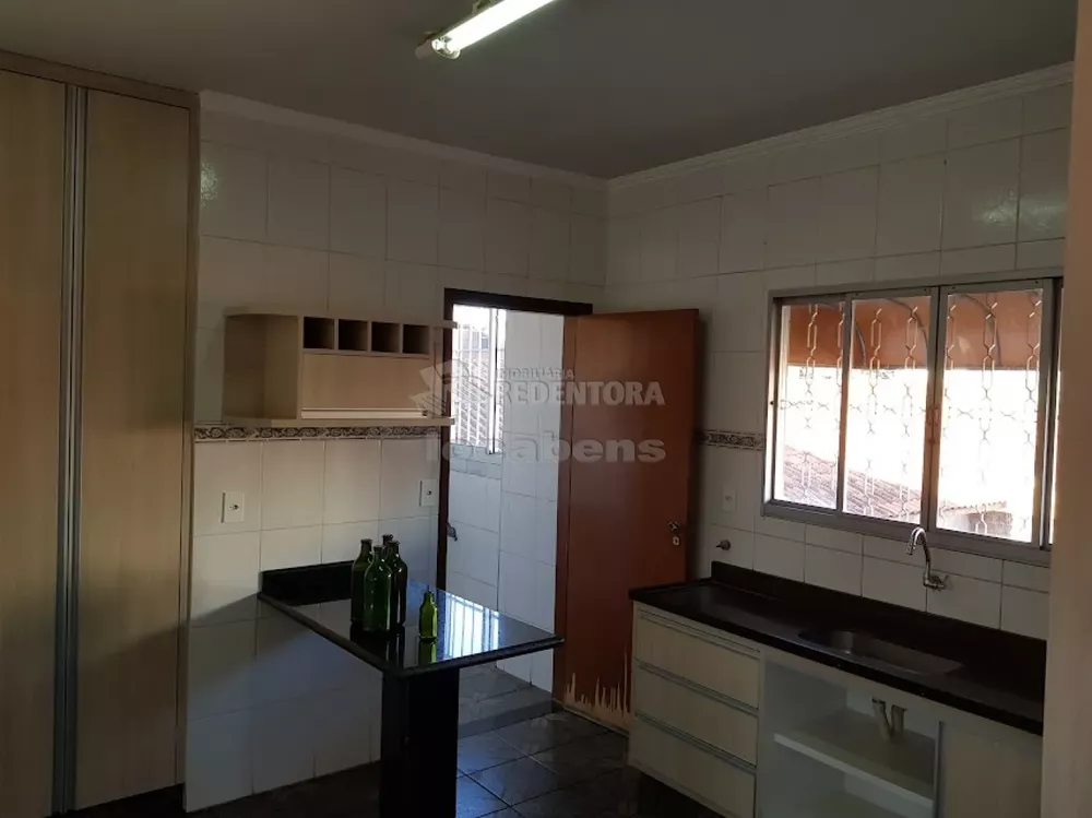 Apartamento à venda com 3 quartos, 110m² - Foto 3