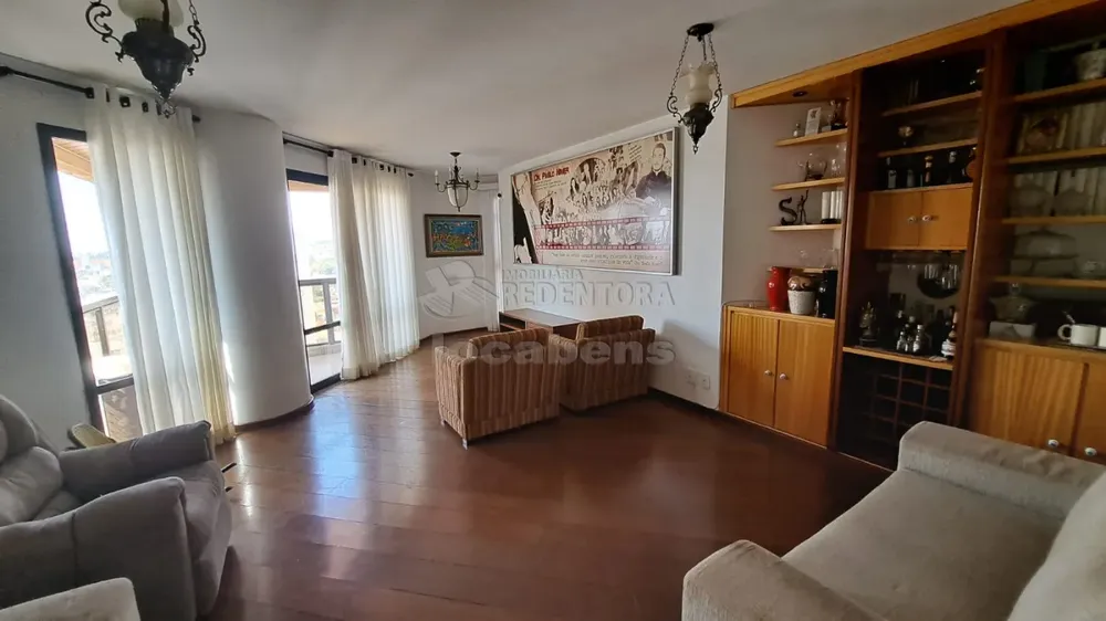Apartamento, 3 quartos, 161 m² - Foto 1