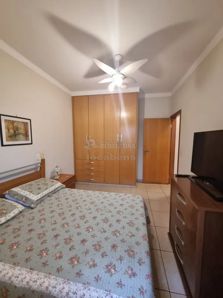 Casa, 3 quartos, 239 m² - Foto 3