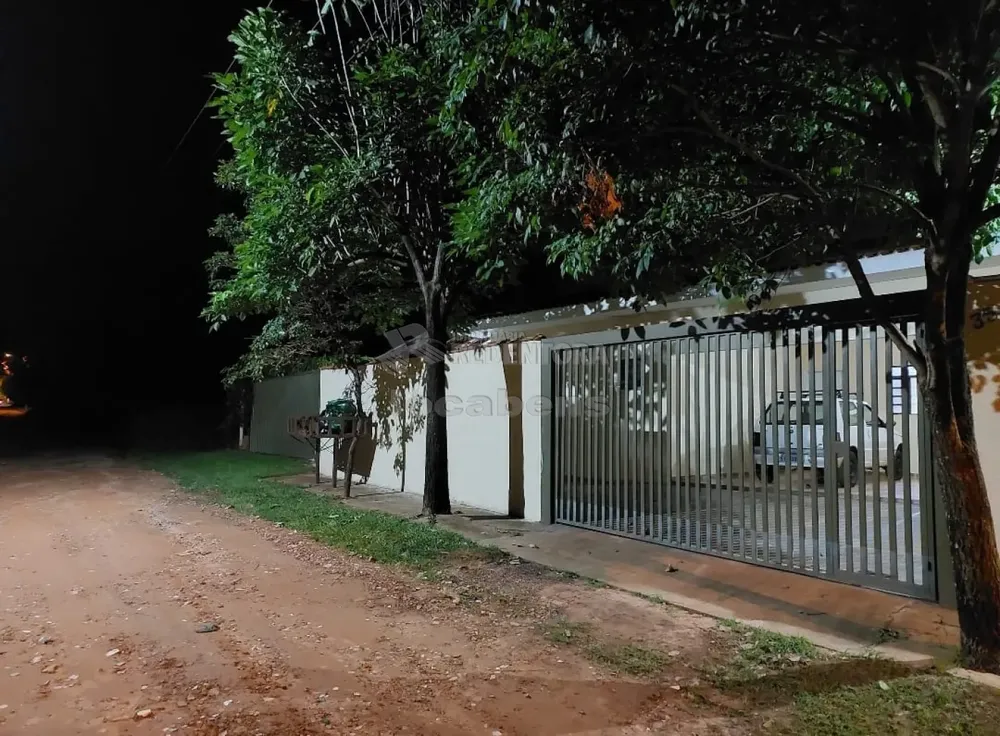 Chácara, 3 quartos, 1350 m² - Foto 2