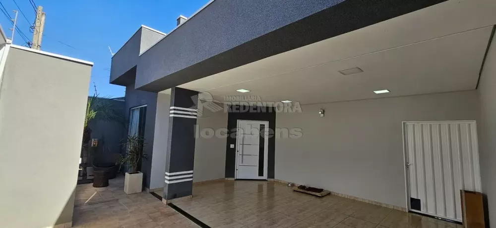 Casa à venda com 3 quartos, 150m² - Foto 1