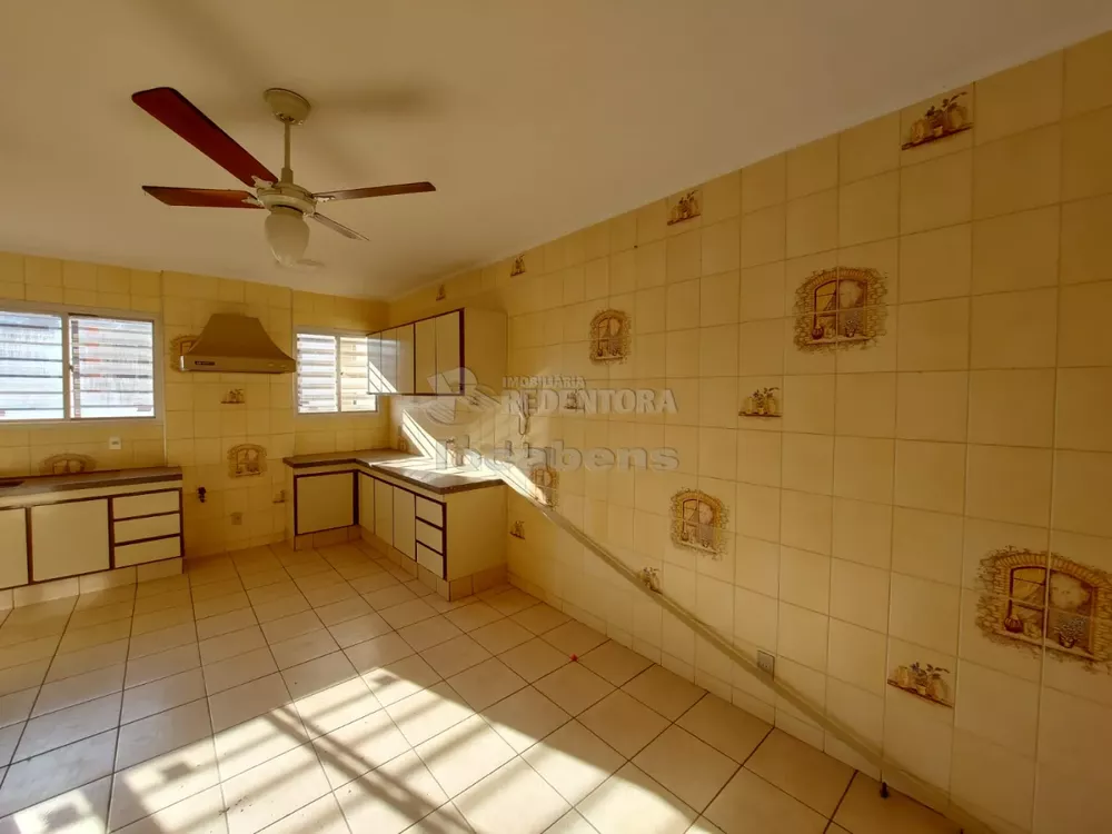 Apartamento para alugar com 3 quartos, 118m² - Foto 7