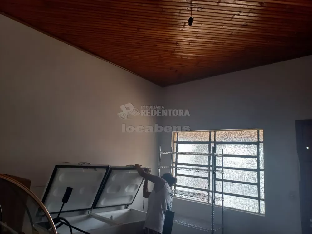 Casa à venda com 2 quartos, 131m² - Foto 4