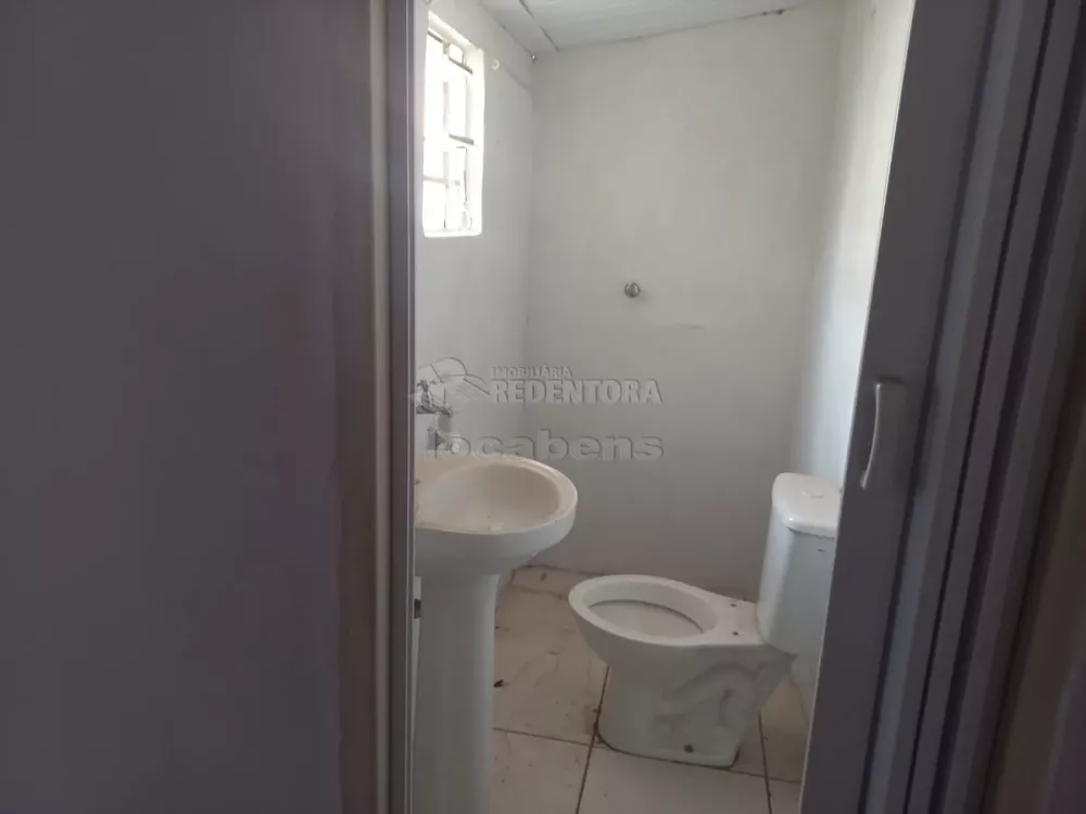 Casa à venda com 2 quartos, 131m² - Foto 1