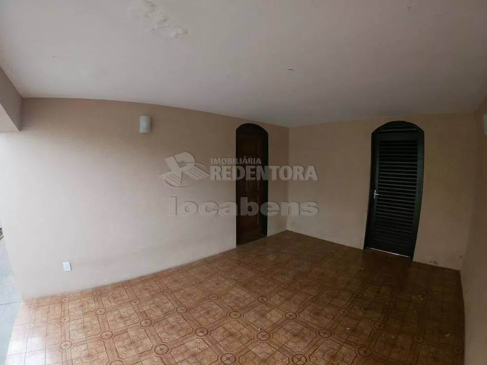 Casa à venda com 3 quartos, 180m² - Foto 2