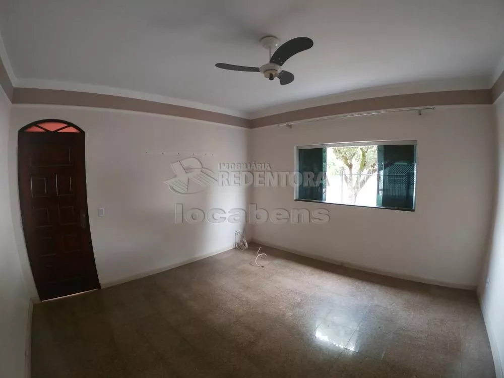 Casa à venda com 3 quartos, 180m² - Foto 4