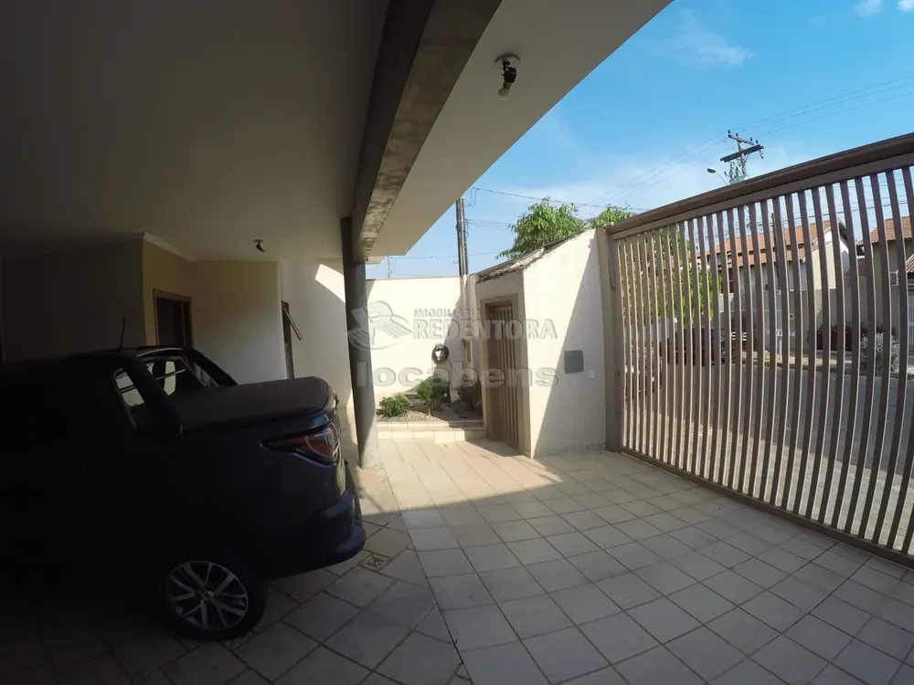 Casa, 3 quartos, 220 m² - Foto 2