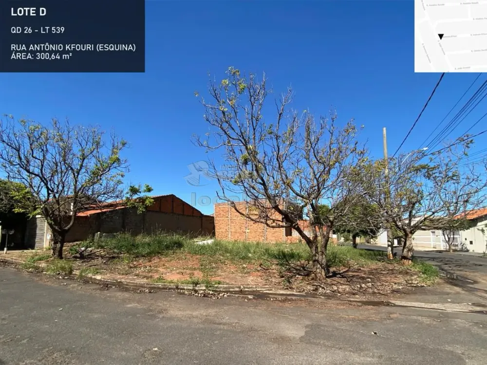 Terreno, 301 m² - Foto 1