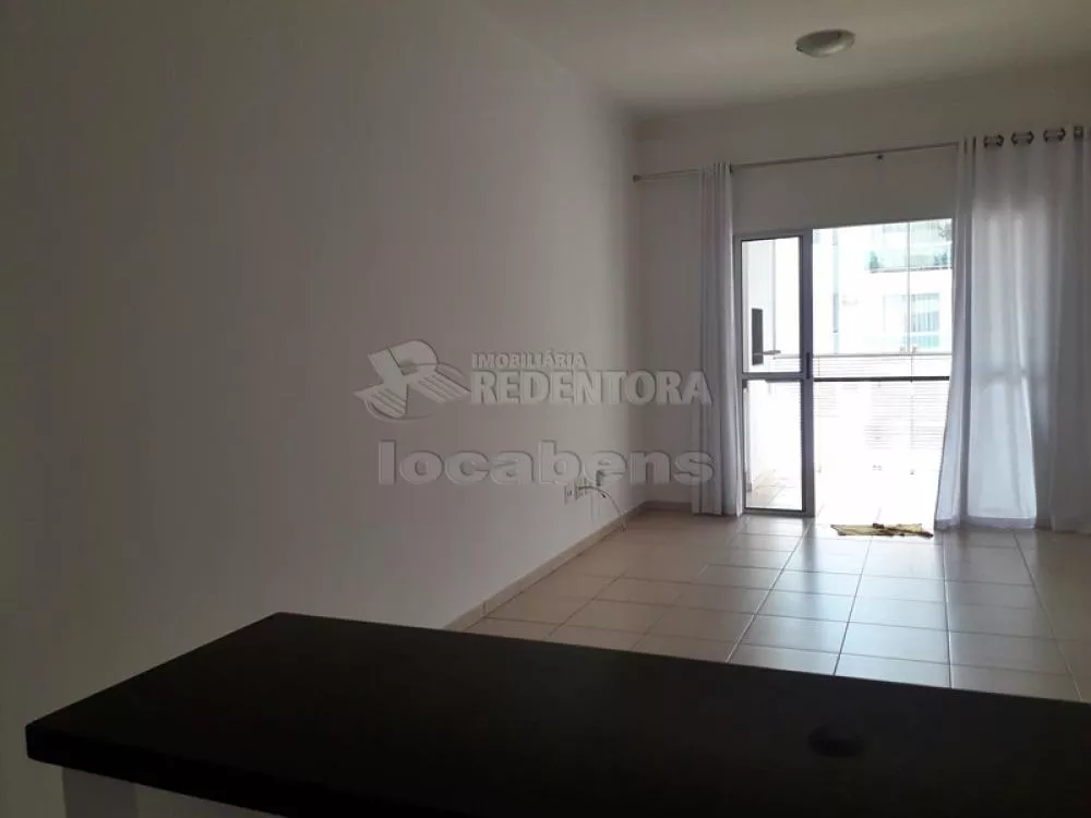 Apartamento à venda com 3 quartos, 80m² - Foto 3