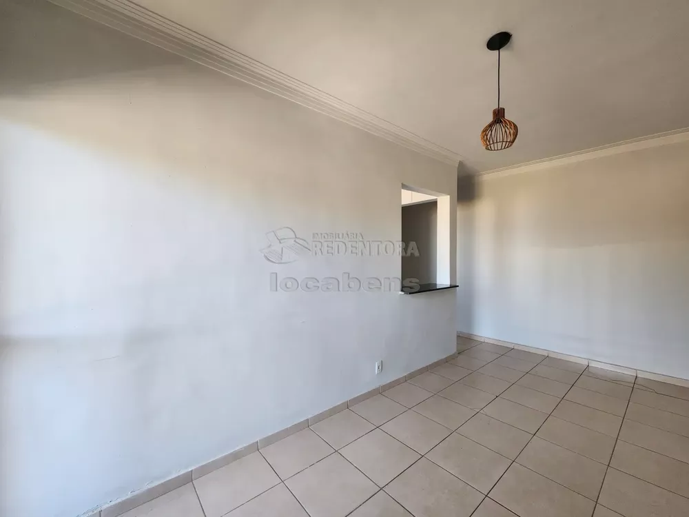 Apartamento para alugar com 2 quartos, 40m² - Foto 2