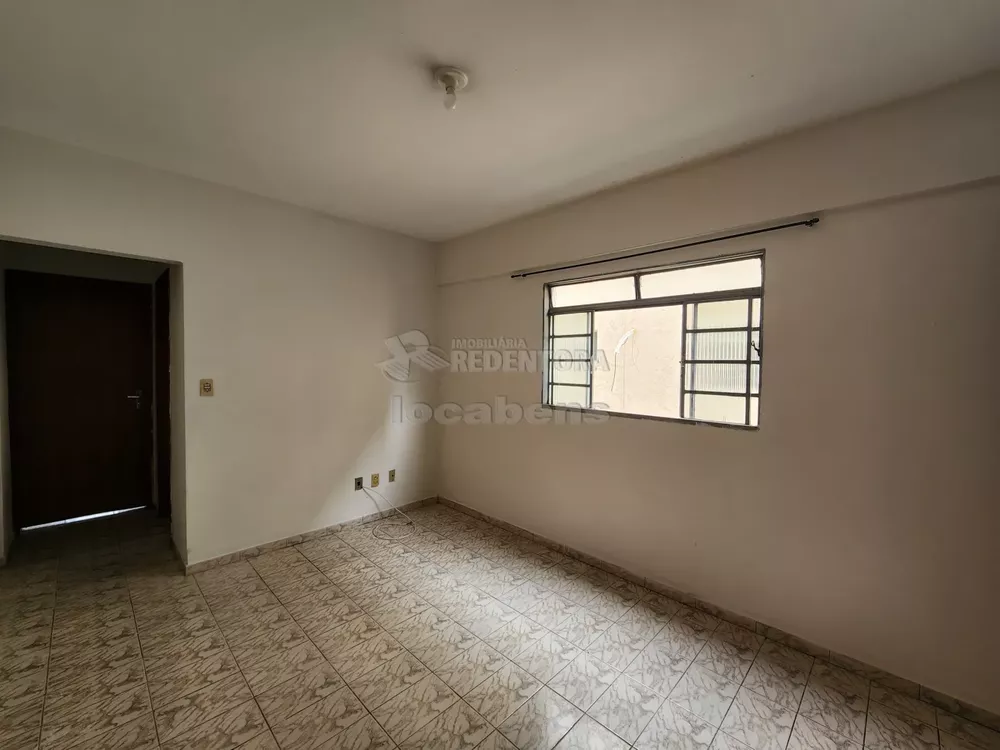 Apartamento à venda com 1 quarto, 42m² - Foto 1