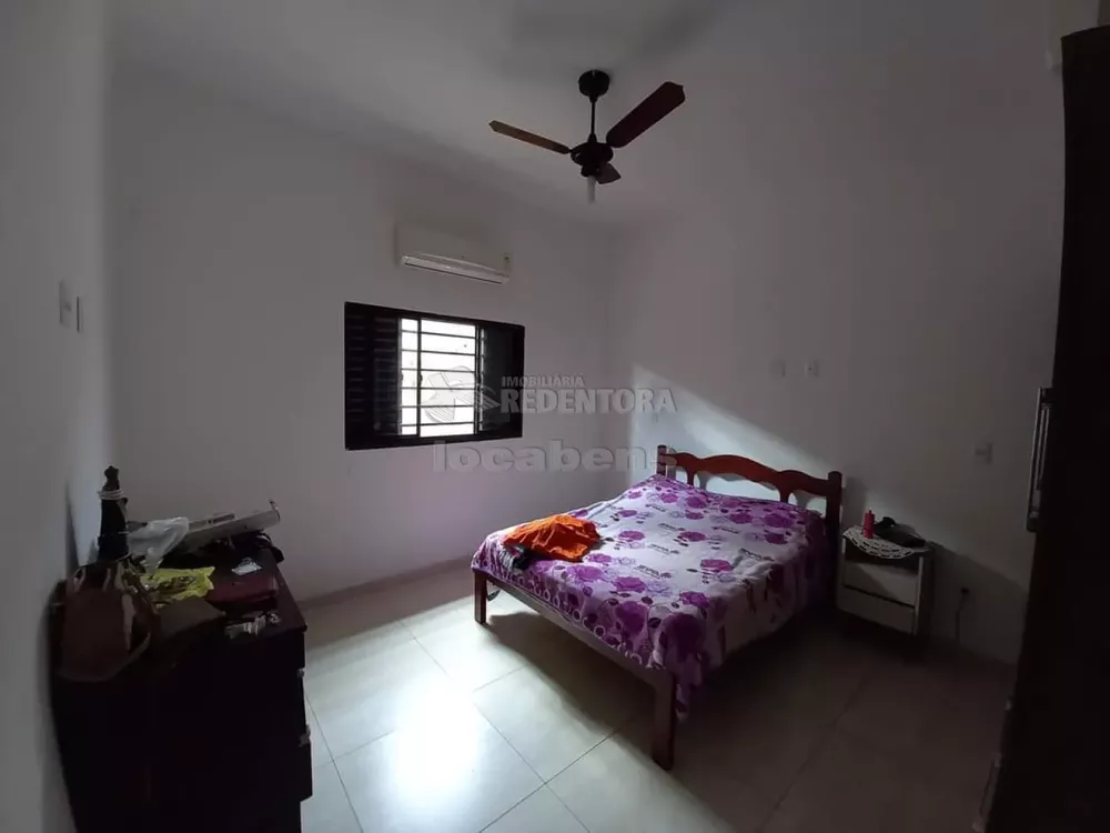 Casa à venda com 2 quartos, 123m² - Foto 2