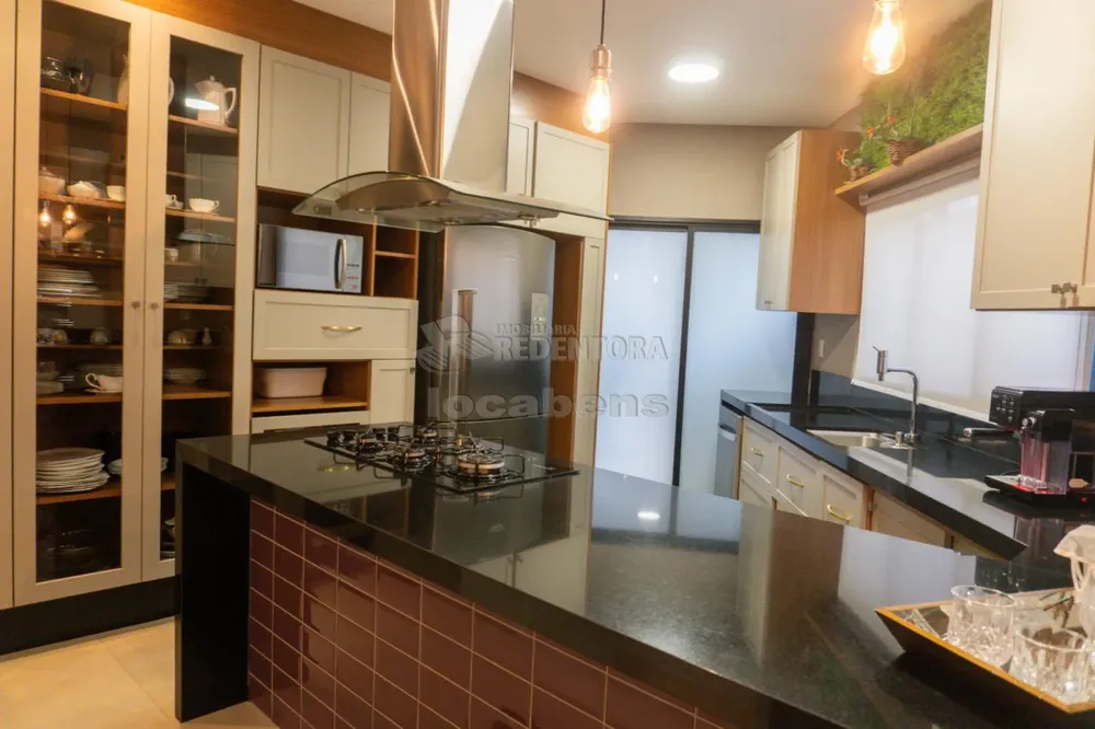 Sobrado, 4 quartos, 300 m² - Foto 2