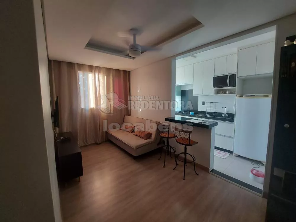 Apartamento à venda com 2 quartos, 42m² - Foto 3