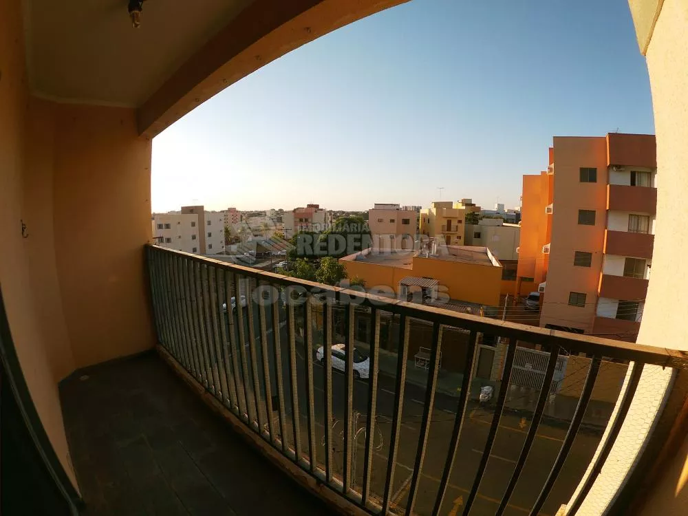 Apartamento à venda com 2 quartos, 74m² - Foto 4