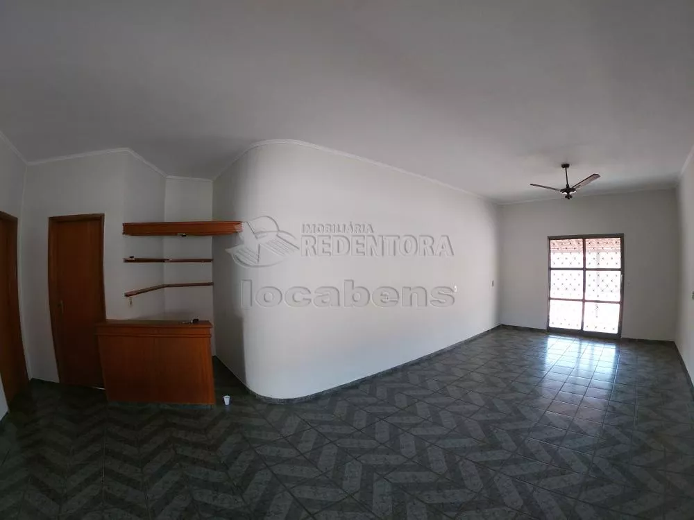 Casa à venda com 4 quartos, 194m² - Foto 1