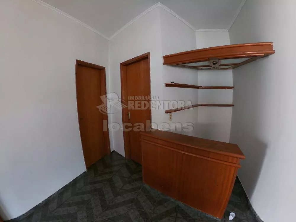 Casa à venda com 4 quartos, 194m² - Foto 4