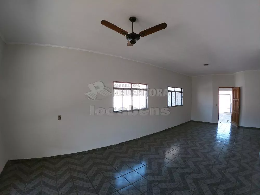 Casa à venda com 4 quartos, 194m² - Foto 3