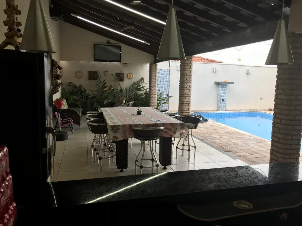 Casa, 3 quartos, 285 m² - Foto 4