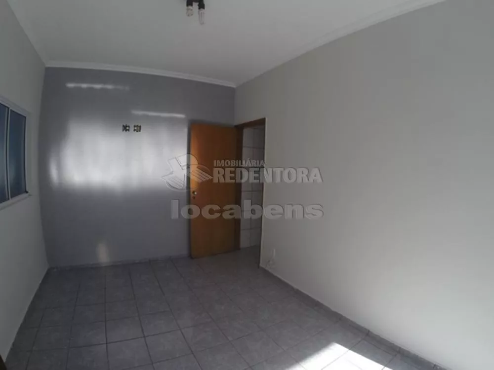 Casa à venda com 2 quartos, 80m² - Foto 3