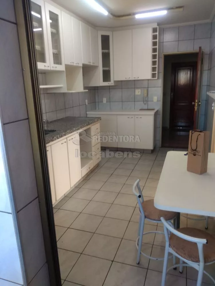 Apartamento à venda com 3 quartos, 94m² - Foto 10