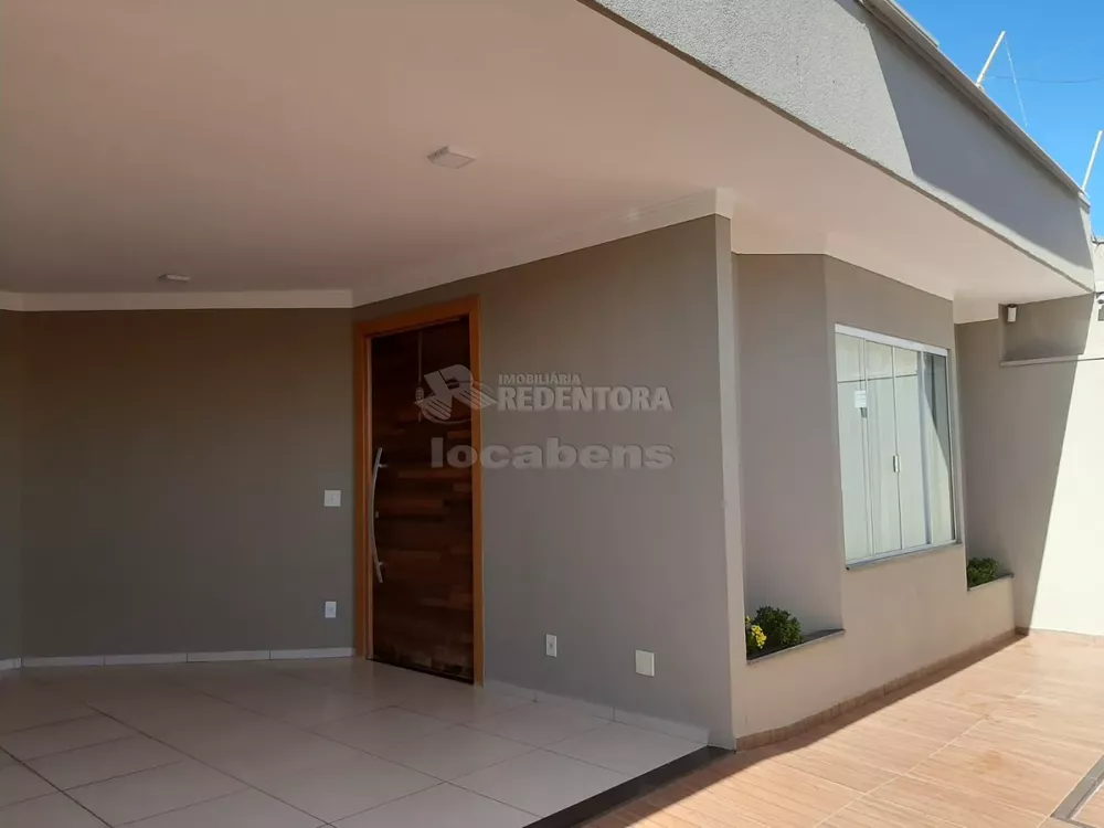 Casa à venda com 3 quartos, 146m² - Foto 2