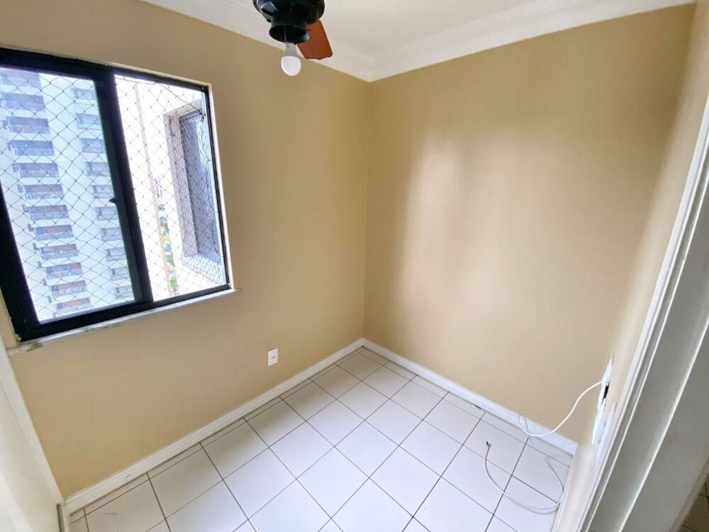 Apartamento à venda com 3 quartos, 60m² - Foto 4