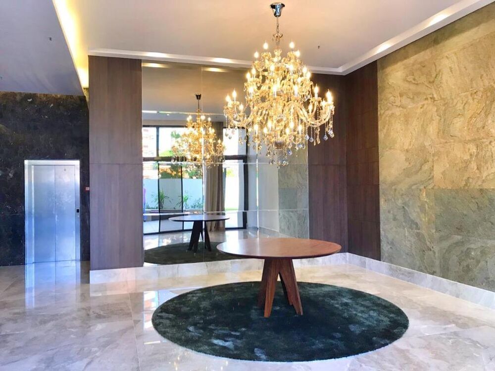 Apartamento à venda com 3 quartos, 162m² - Foto 8