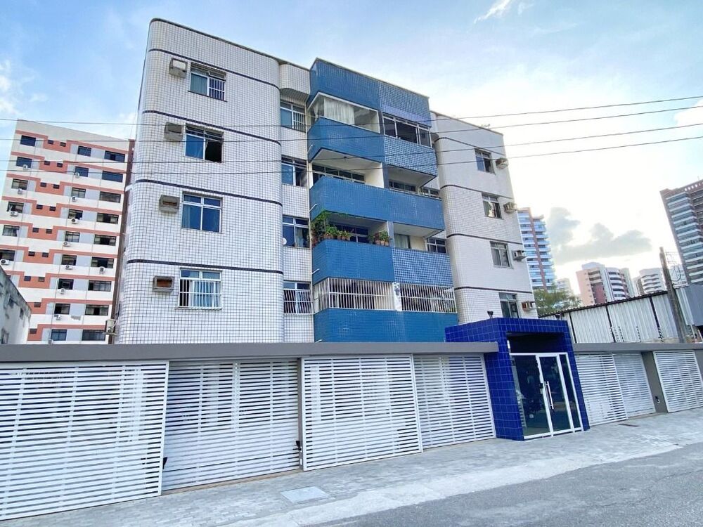 Apartamento à venda com 3 quartos, 118m² - Foto 1
