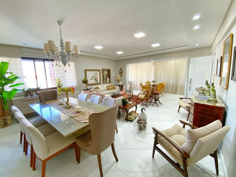 Apartamento, 3 quartos, 166 m² - Foto 1