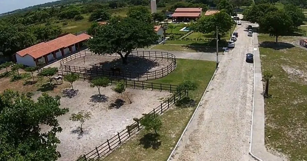 Casa de Condomínio à venda com 5 quartos, 320m² - Foto 3