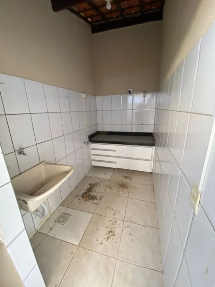 Casa, 4 quartos, 212 m² - Foto 2