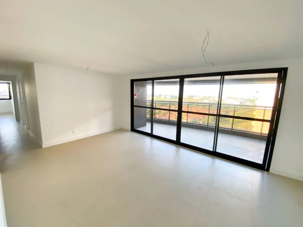 Apartamento, 3 quartos, 131 m² - Foto 2
