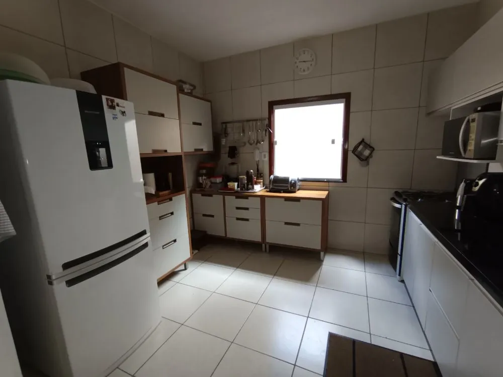 Casa, 3 quartos, 200 m² - Foto 12