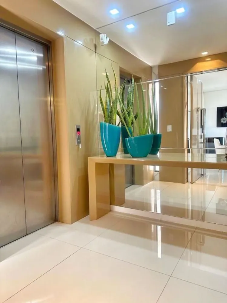 Apartamento, 4 quartos, 209 m² - Foto 2
