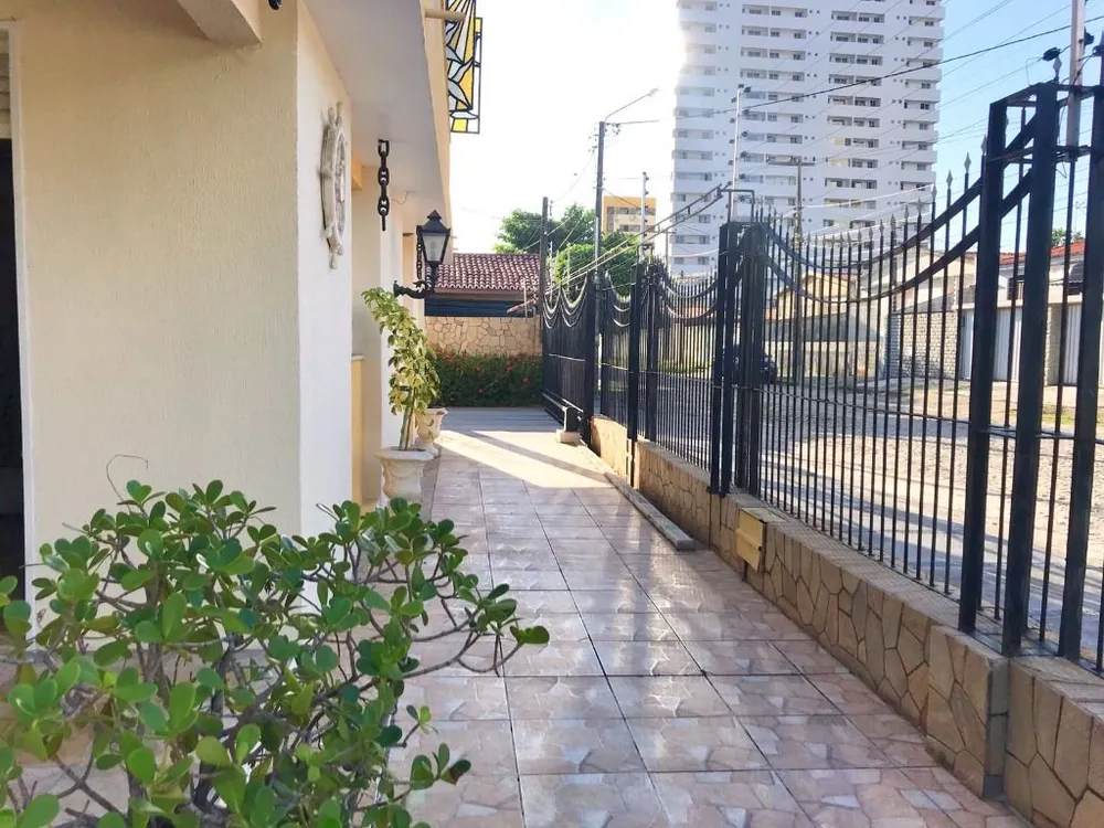 Casa, 8 quartos, 354 m² - Foto 5