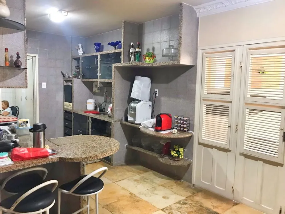 Casa, 8 quartos, 354 m² - Foto 3