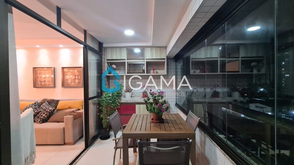 Apartamento à venda com 3 quartos, 117m² - Foto 1