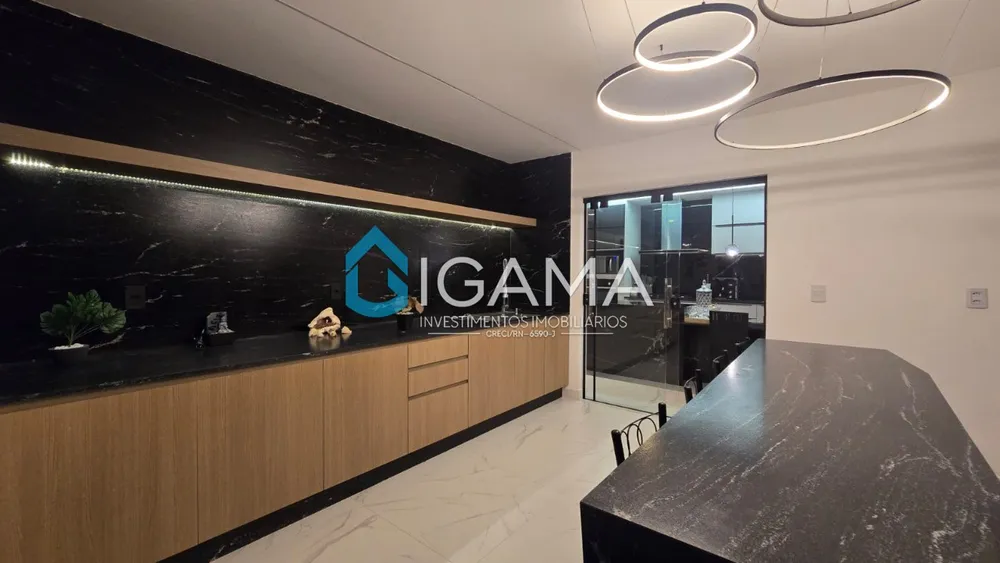 Casa, 4 quartos, 468 m² - Foto 1