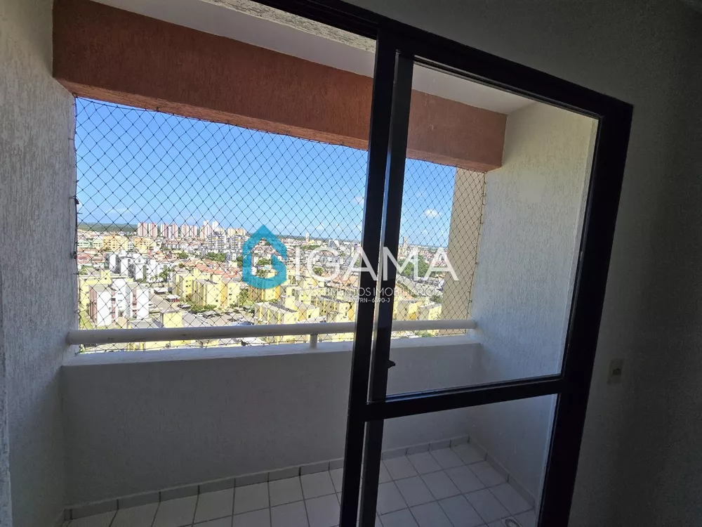 Apartamento à venda com 3 quartos, 72m² - Foto 1