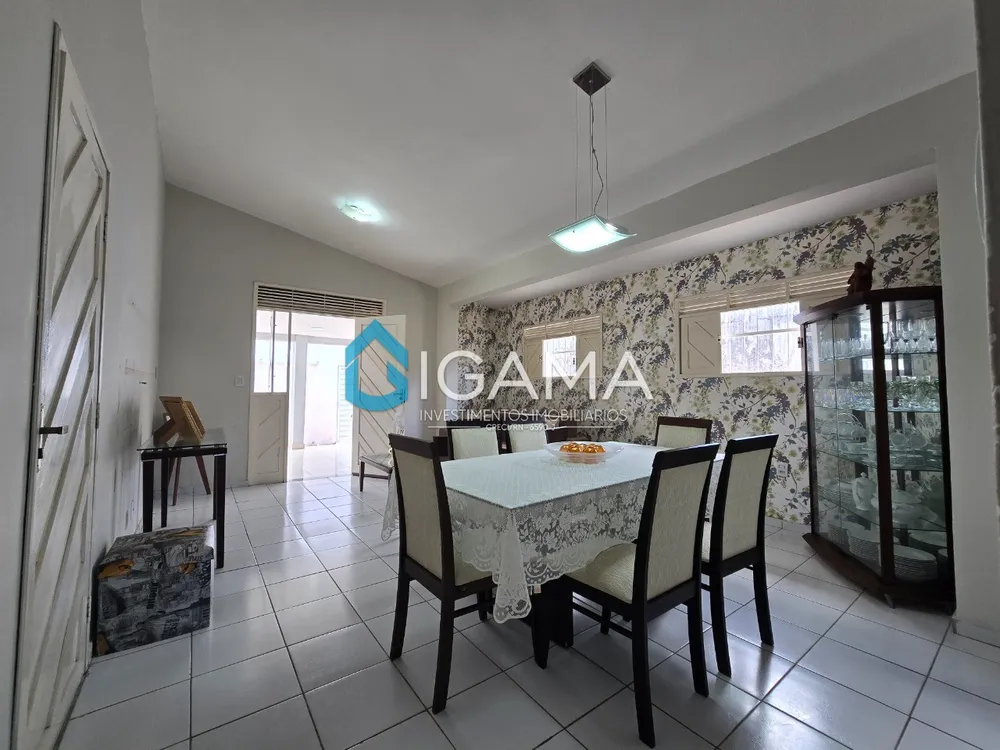 Casa, 3 quartos, 240 m² - Foto 9