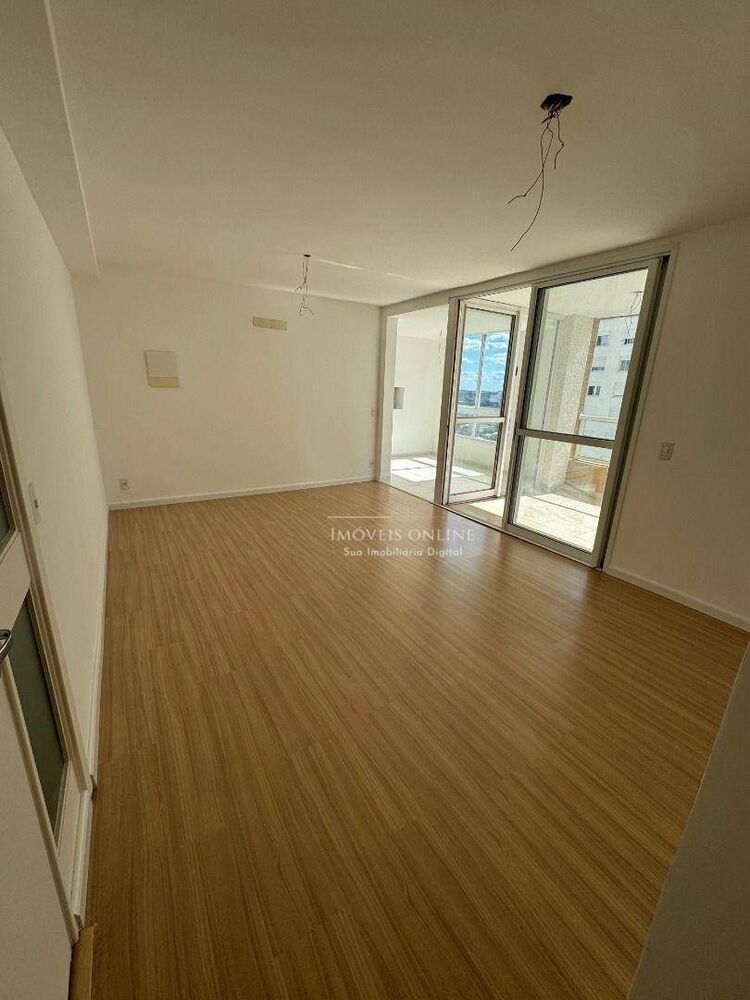 Apartamento à venda com 3 quartos, 111m² - Foto 22