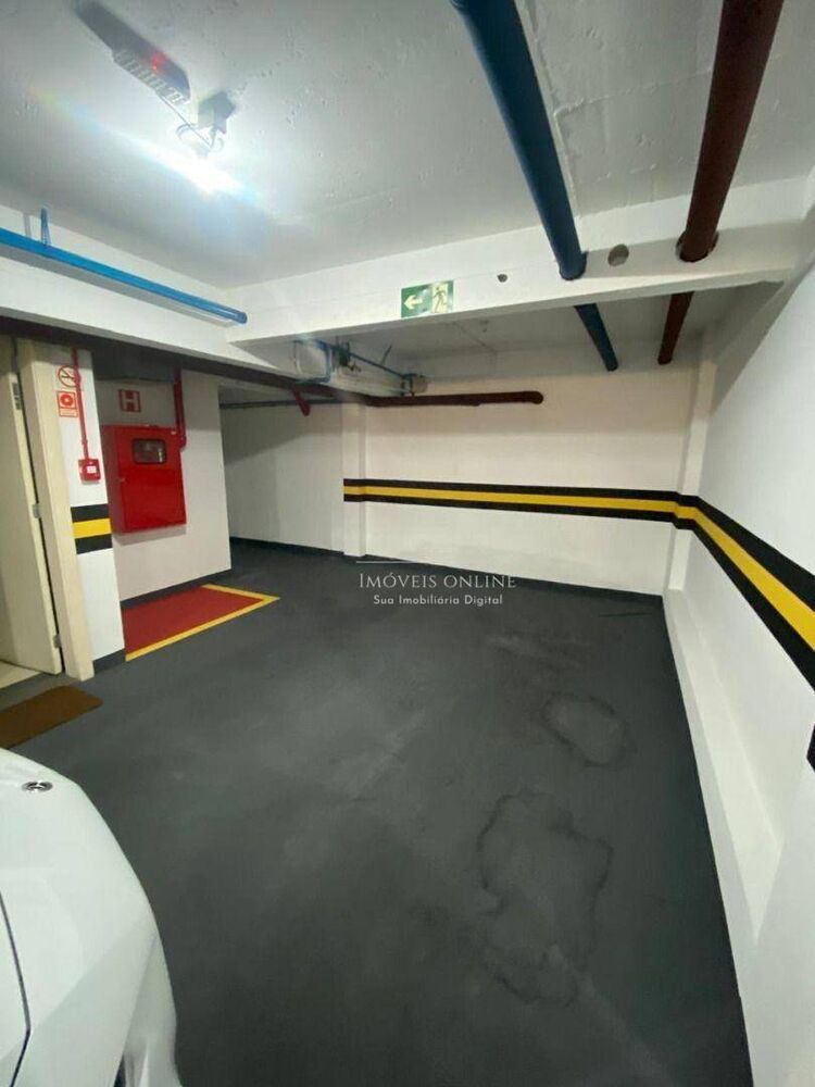 Apartamento à venda com 3 quartos, 123m² - Foto 27