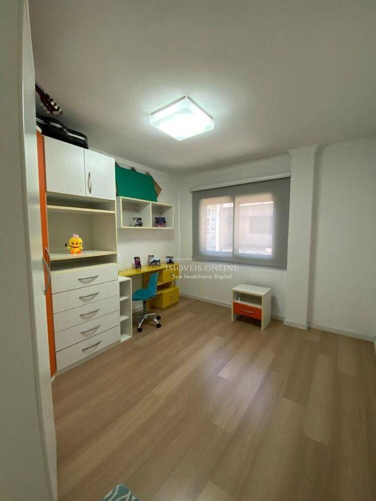 Apartamento à venda com 3 quartos, 123m² - Foto 24